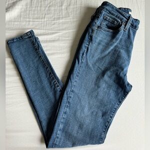 Levi’s 721 HIGH RISE SKINNY WOMEN'S JEANS size 26 used
